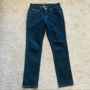 Levi Dark Wash Skinny Jeans